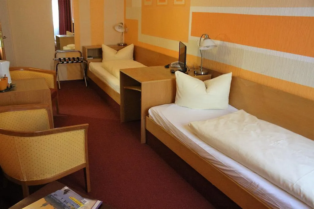 Hotel Graf Pückler Berlín 2*,  Alemania