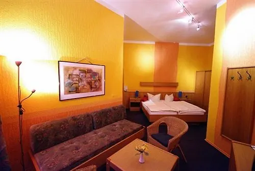 **  Hotel Graf Pückler Berlín Alemania